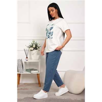 1102 Костюм женский