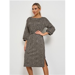 Платье трикотажное с поясом