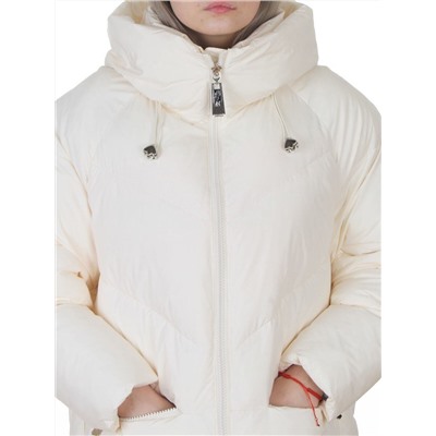8808 MILK WHITE Куртка зимняя женская (150 гр. холлофайбер)