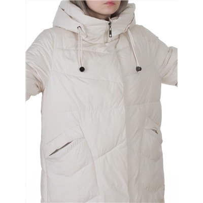 8806 MILK WHITE Пальто зимнее женское (150 гр. холлофайбер)