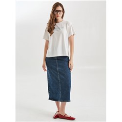 Футболка молочного цвета с принтом