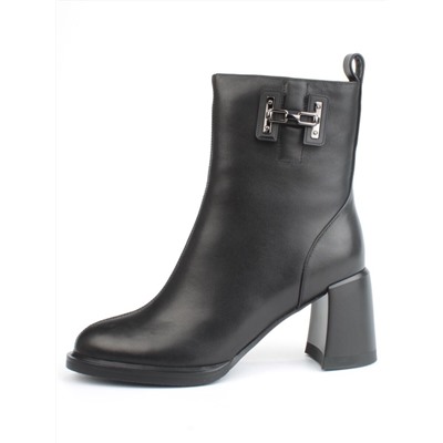 04-M3-L810 BLACK Ботинки зимние женские (натуральная кожа, натуральный мех)