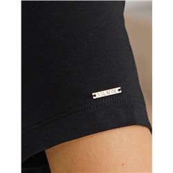 Базовая футболка полуприлегающая из премиального хлопка с эластаном