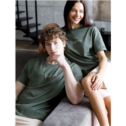 Футболка из премиального хлопка с авторским принтом