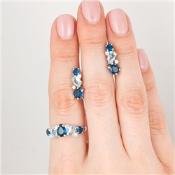 Серебряное кольцо с разноцветными фианитами - 073