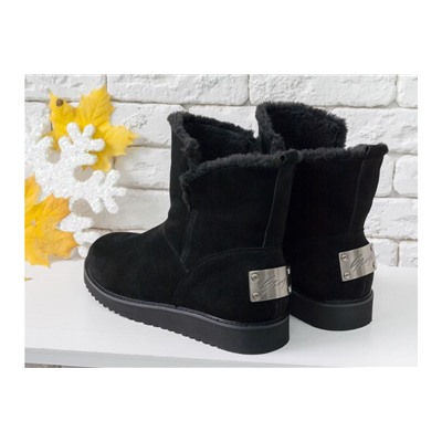Зимние сапожки в стиле UGG из натуральной замши черного цвета на облегченной но теплой подошве,  Коллекция Осень-Зима, Б-17114/1-01