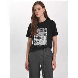 Футболка чёрная с принтом