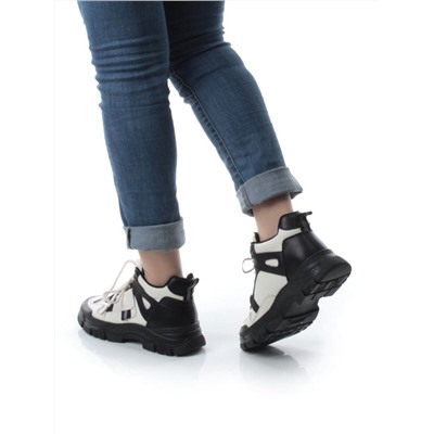 05-P51-1Z WHITE/BLACK Кроссовки женские зимние (натуральная и искусственная кожа, шерсть)