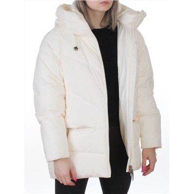 8808 MILK WHITE Куртка зимняя женская (150 гр. холлофайбер)