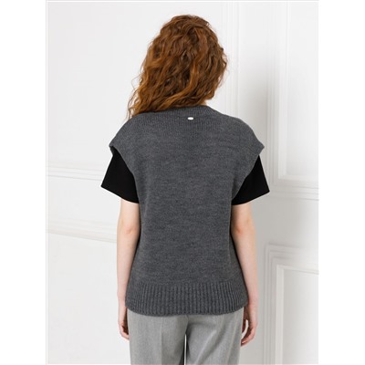 Жилет вязаный тёмно-серый