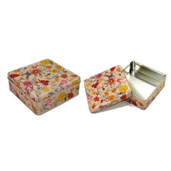Коробка металл Flowers бежевая 17*17*6 см