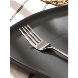 Вилка столовая из нержавеющей стали Magistro Elegance, 21×2.5 см, на подвесе, толщина 2 мм, цвет серебряный