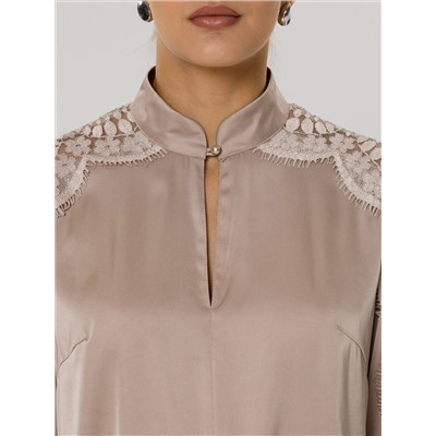 Блуза бежевая с кружевом