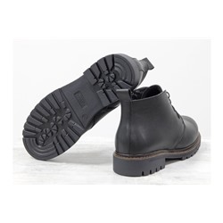 Женские ботинки на шнуровке в стиле Dr. Martens, выполнены из натуральной кожи черного цвета, на утолщенной тракторной подошве, Б-152-34