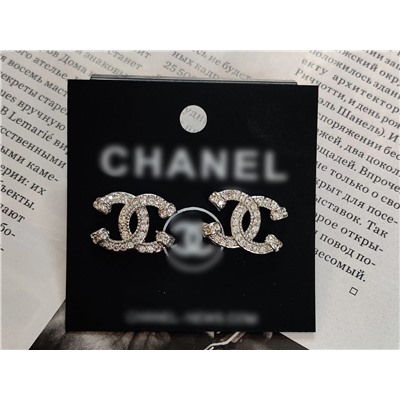 Серьги стильные