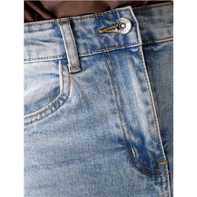 Укороченные джинсы c декоративной стиркой из эластичного плотного денима