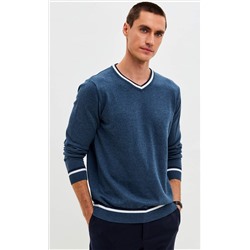 Пуловер однотонный мужской с V-образной горловиной F021-15-0046 jeans melange