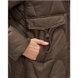 Куртка зимняя женская с капюшоном модная темно-коричневого цвета 7653TK