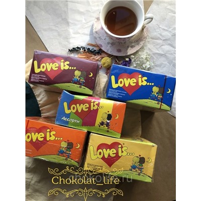 Жевательная резинка Love is Кокос-ананас