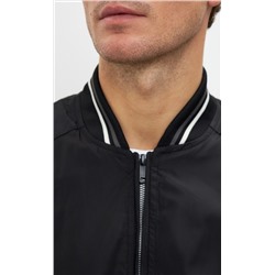 Ветровка муж. X001 black