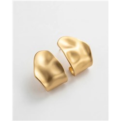 Стильные серьги