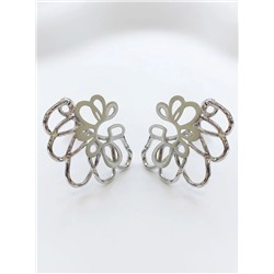 Стильные серьги