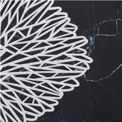 Салфетки сервировочные на стол Доляна «Луара», 4 шт., 40×38.5 см, белые