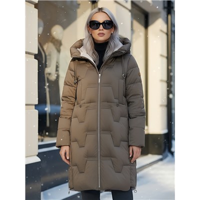 Пальто зимнее утепленное с капюшоном женское коричневого цвета 7638K