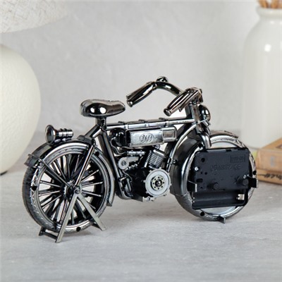 Часы настольные Мотоцикл 22,5х10х12,5 см / F540 /уп 120/