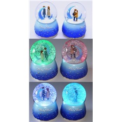 Шар стекло со снегом (МЕТЕЛЬ, ПОДСВЕТКА, НЕСКОЛЬКО МЕЛОДИЙ) White moon 16*11 см (батарейки в комплекте)