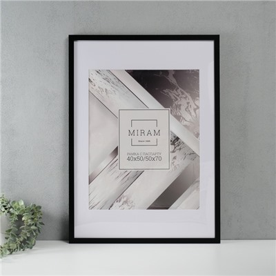 Фоторамка для фото 50×70 см, с паспарту (40×50 см) «МИРАМ», пластик, пластиковый экран