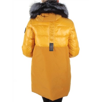 8186 YELLOW Пальто женское с натуральным мехом Jarius