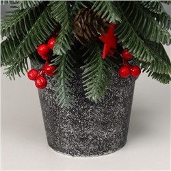 Искусственная ёлка литая настольная «Зимнее волшебство. С ягодками, в горшочке», 33×8.5 см, ветки отгибаются