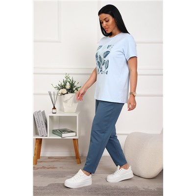 1102 Костюм женский