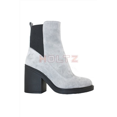 Женские замшевые ботильоны Sonya light gray 3