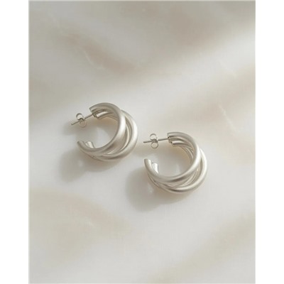 Стильные серьги