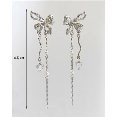 Стильные серьги