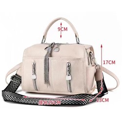 Женская сумка-рюкзак ЭКО кожа с кармашками светло-розовый