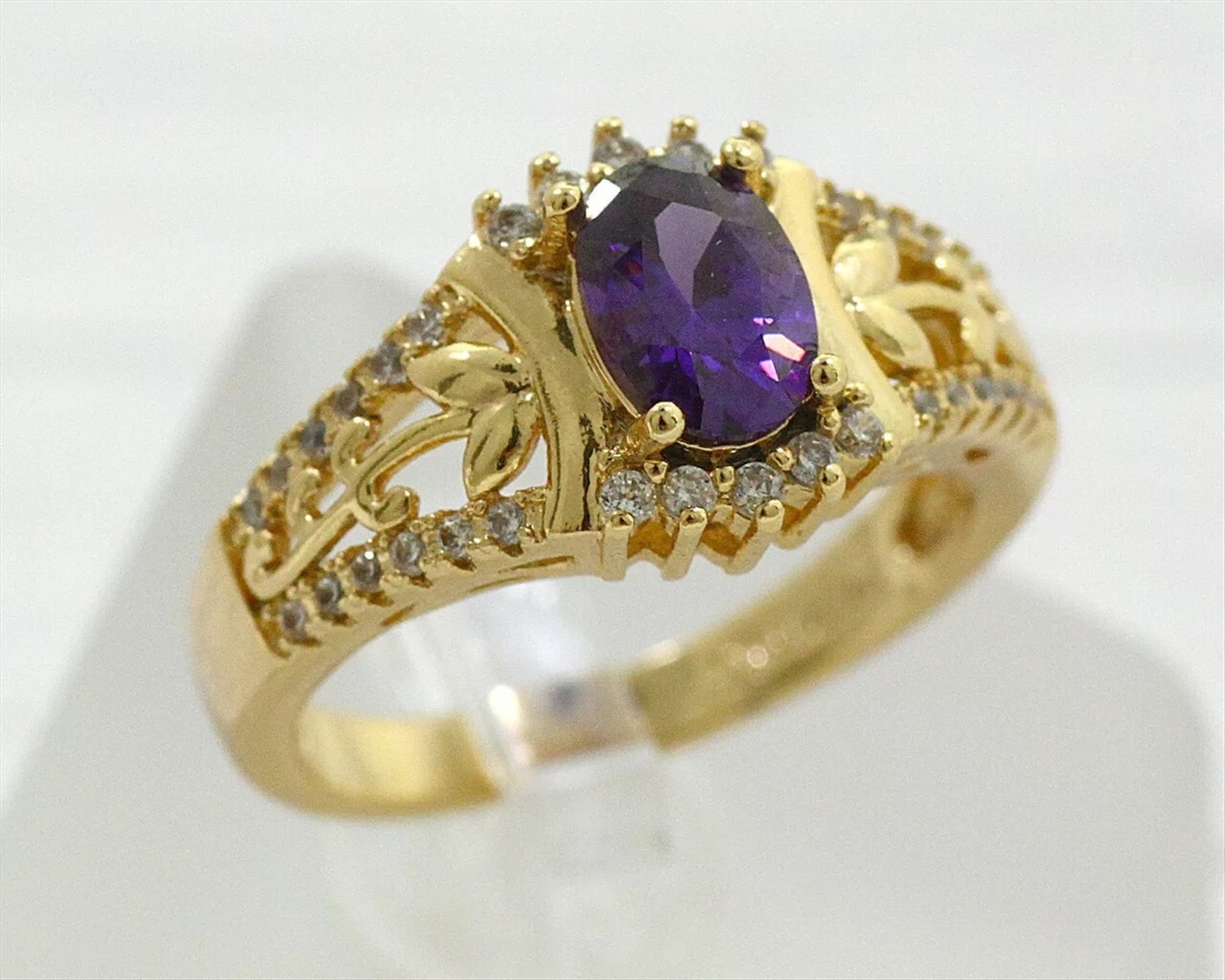 Золотые кольца липецке. Хупинг бижутерия кольца. Красивые кольца. Xuping Jewelry кольцо. Красивые кольца фото.