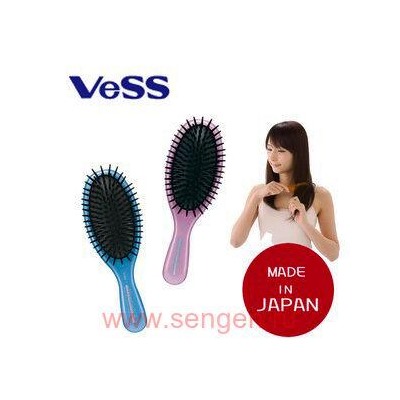 Щетка массажная VeSS Mineralion Brush, для сухих, ослабленных волос с минералами горных пород, круглая, розовая.