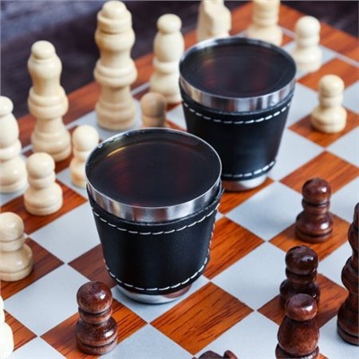 Фляжка 200 мл с шахматами + 4 стопки, воронка / FL-172 /уп 20/