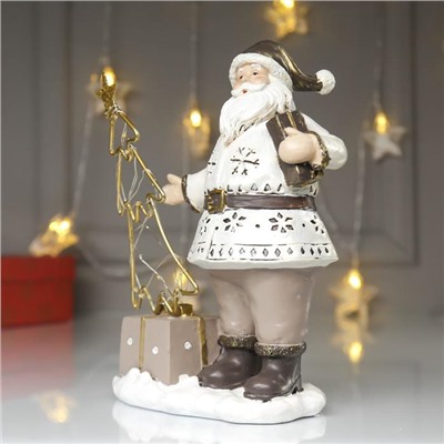 Сувенир полистоун свет "Дед Мороз в перламутр. кафтане у ёлочки - снежинки" 22,5х9,5х16 см
