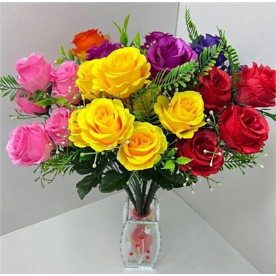 Цветы искусственные декоративные Розы 7 бутонов + зелень 42 см