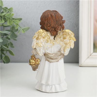 Сувенир полистоун "Ангел в белом платье, с золотыми яблоками" золотые крылья 7х8х14 см