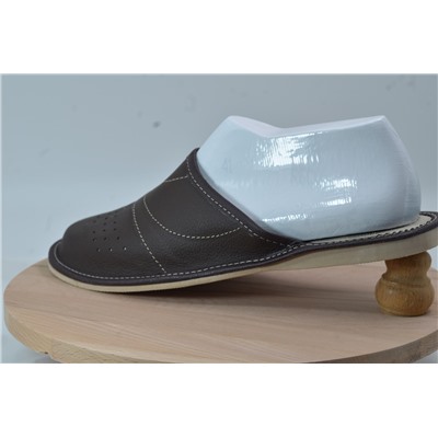 080-40  Обувь домашняя (Тапочки кожаные) цвет темно-коричневый размер 40