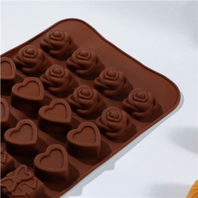 Форма для шоколада Доляна «Подарок, сердце, роза», силикон, 23,2×13,8×1,1 см, 24 ячейки (2,6×2,6×2 см), цвет МИКС