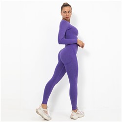 Фиолетовый обтягивающий спортивный костюм: укороченный топ с длинными рукавами + леггинсы с завышенной талией