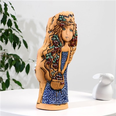 Сувенир  керамика  "Девушка с корзиной", платье в горошек (Ваза), тёмная h=40,5см V=2.5л