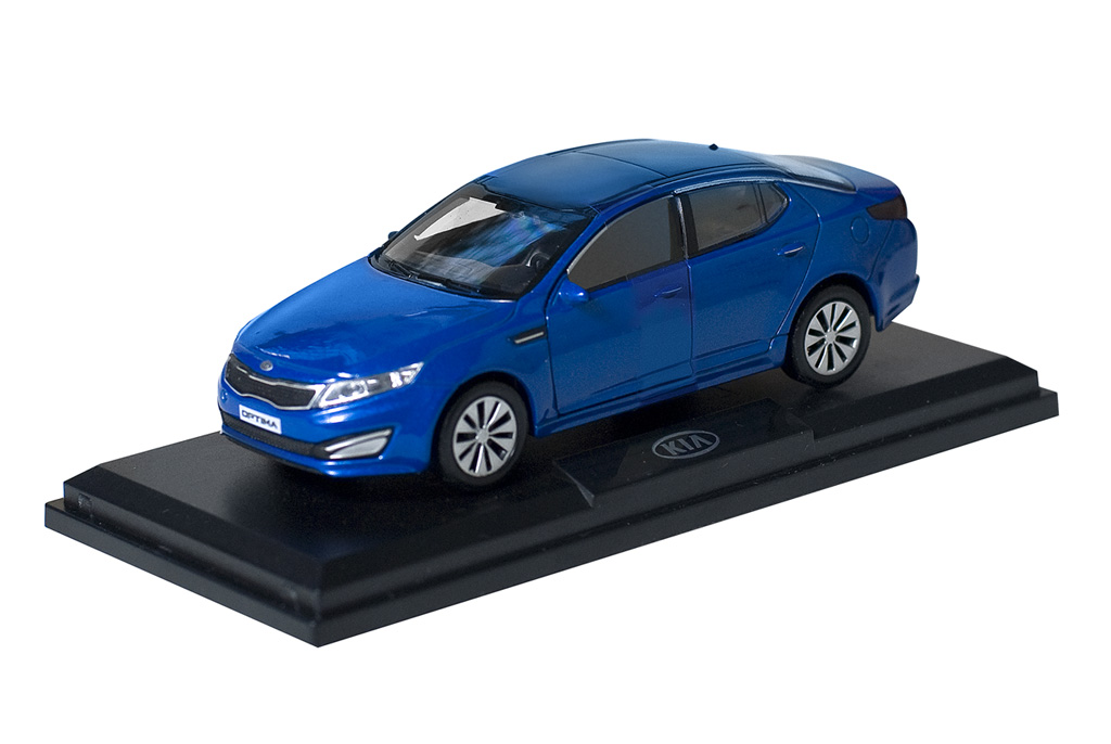 Модель игрушки. Игрушка моделька Kia Optima k5. Киа Оптима 1:43. Kia k5 1:43. Модель Киа Рио 1 43.