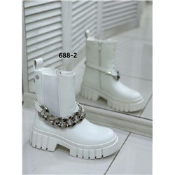Женские ботинки 688-2 белые